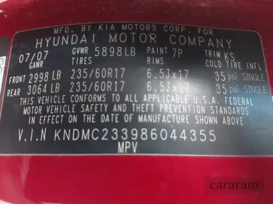 2008 Hyundai Entourage GLS