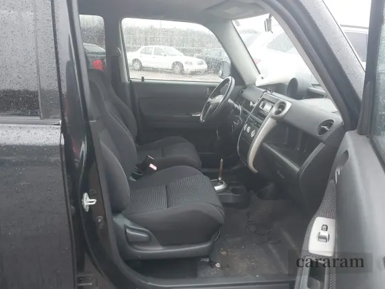 2004 Scion xB