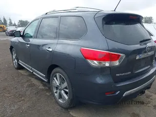 2013 Nissan Pathfinder SV