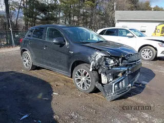 2018 Mitsubishi Outlander ES