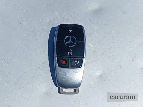 2017 Mercedes-Benz E 300 Luxury