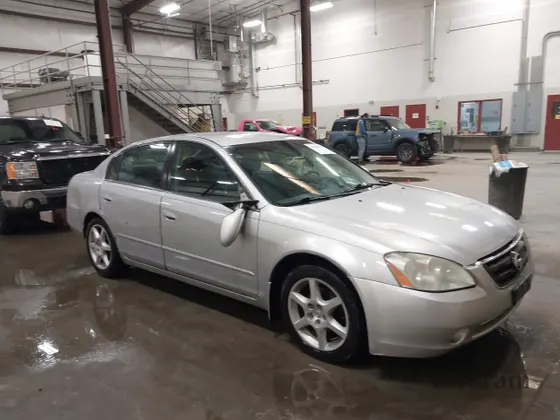 2003 Nissan Altima SE