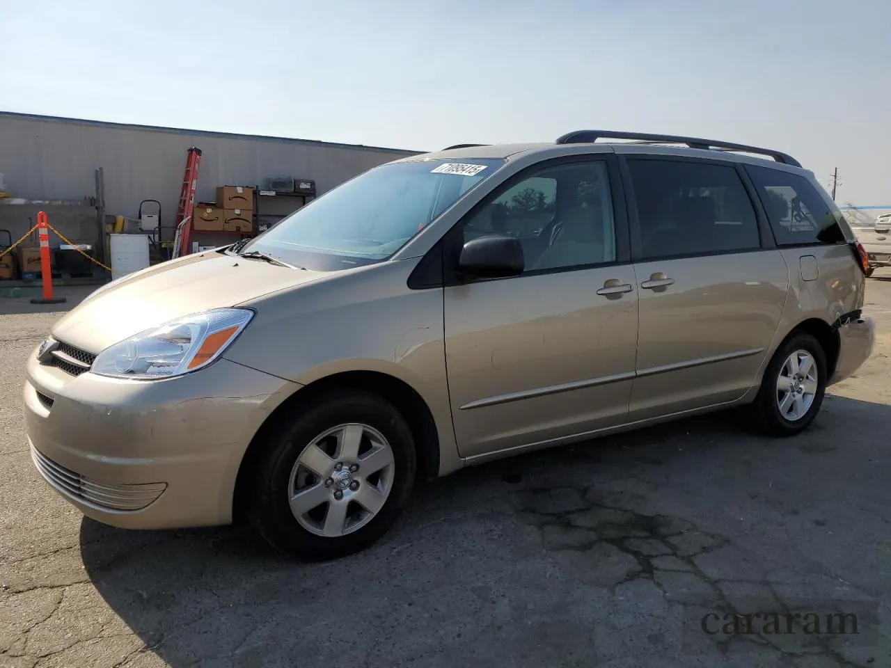 2004 Toyota Sienna CE