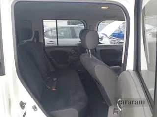 2010 Nissan Cube S