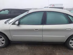2004 Ford Taurus SEL