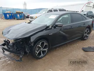2021 Volkswagen Passat R-Line