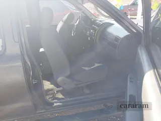2004 Nissan Frontier XE