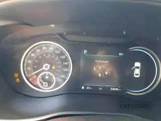 2023 Genesis G70