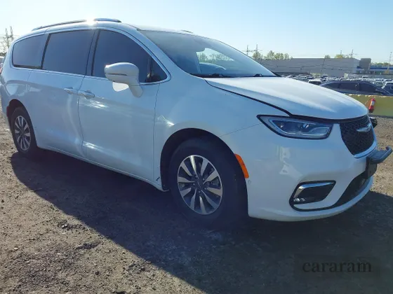 2021 Chrysler Pacifica Hybrid Touring L