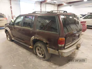 1999 Ford Explorer XLT