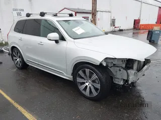 2022 Volvo XC90 Inscription