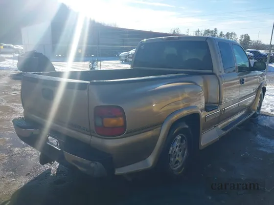 2000 Chevrolet Silverado 1500 LS