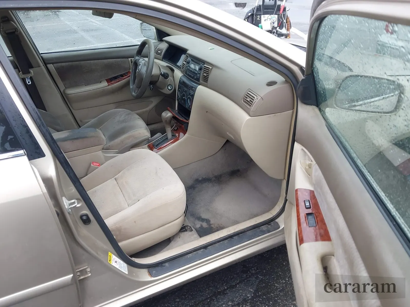 2005 Toyota Corolla LE