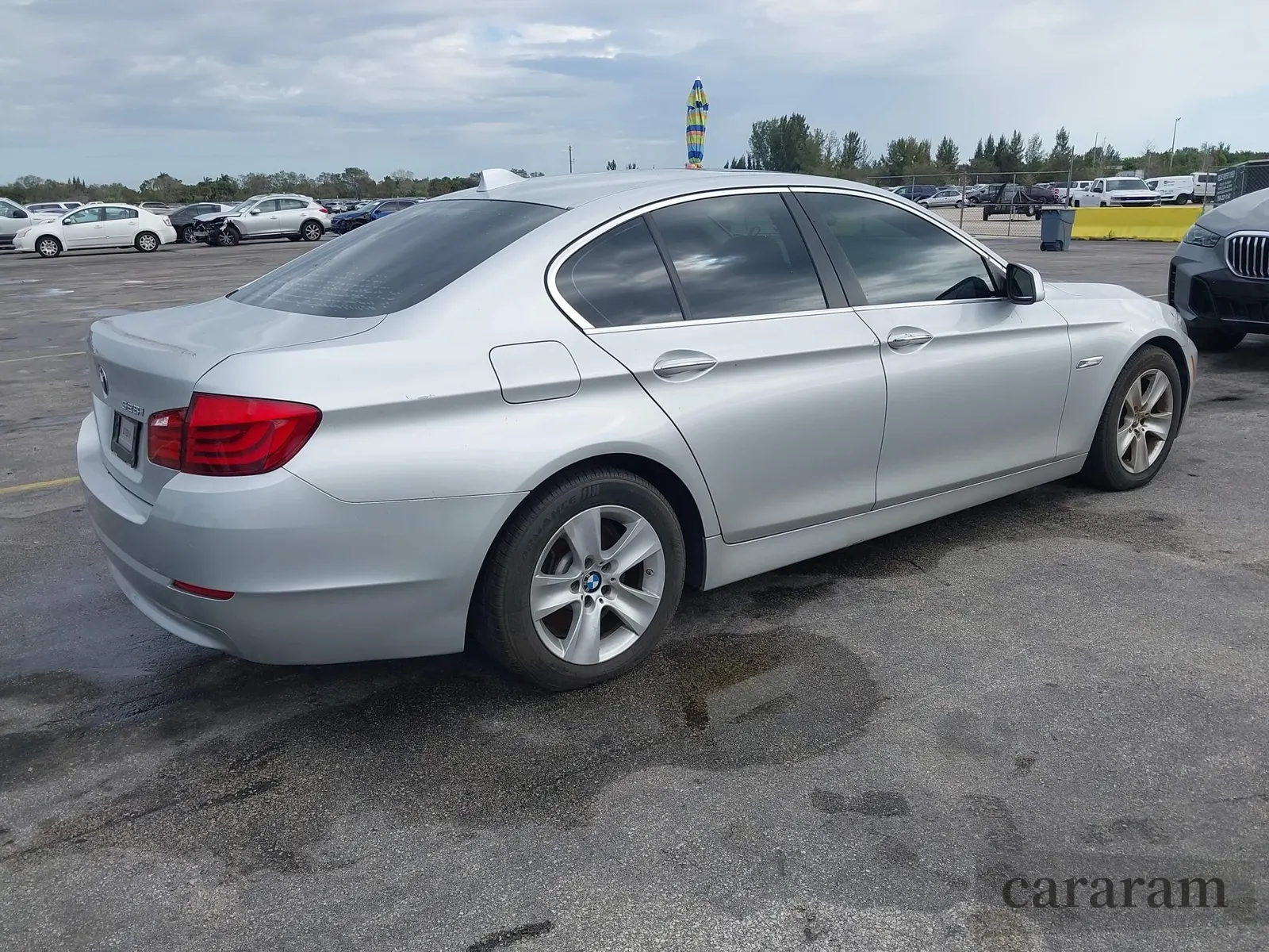 2011 BMW 5 Series 528i