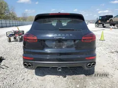 2015 Porsche Cayenne S