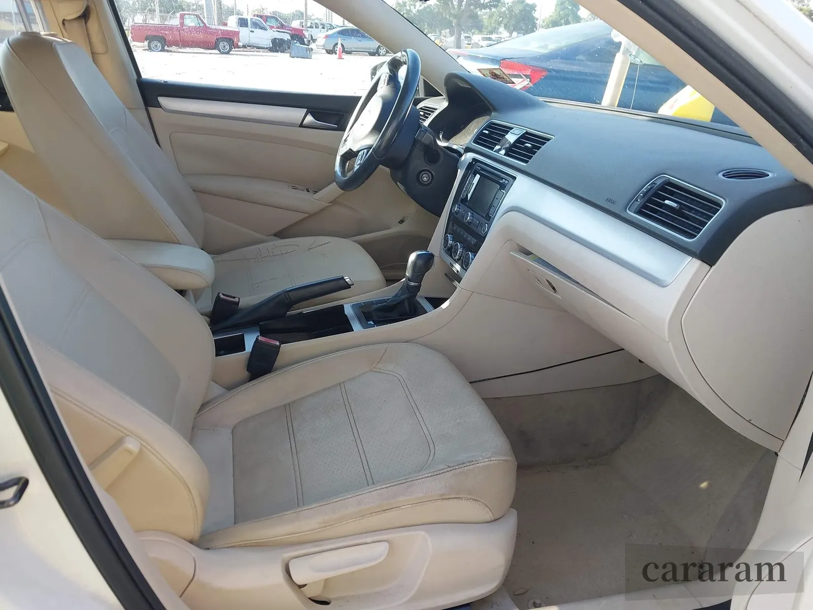 2012 Volkswagen Passat SE