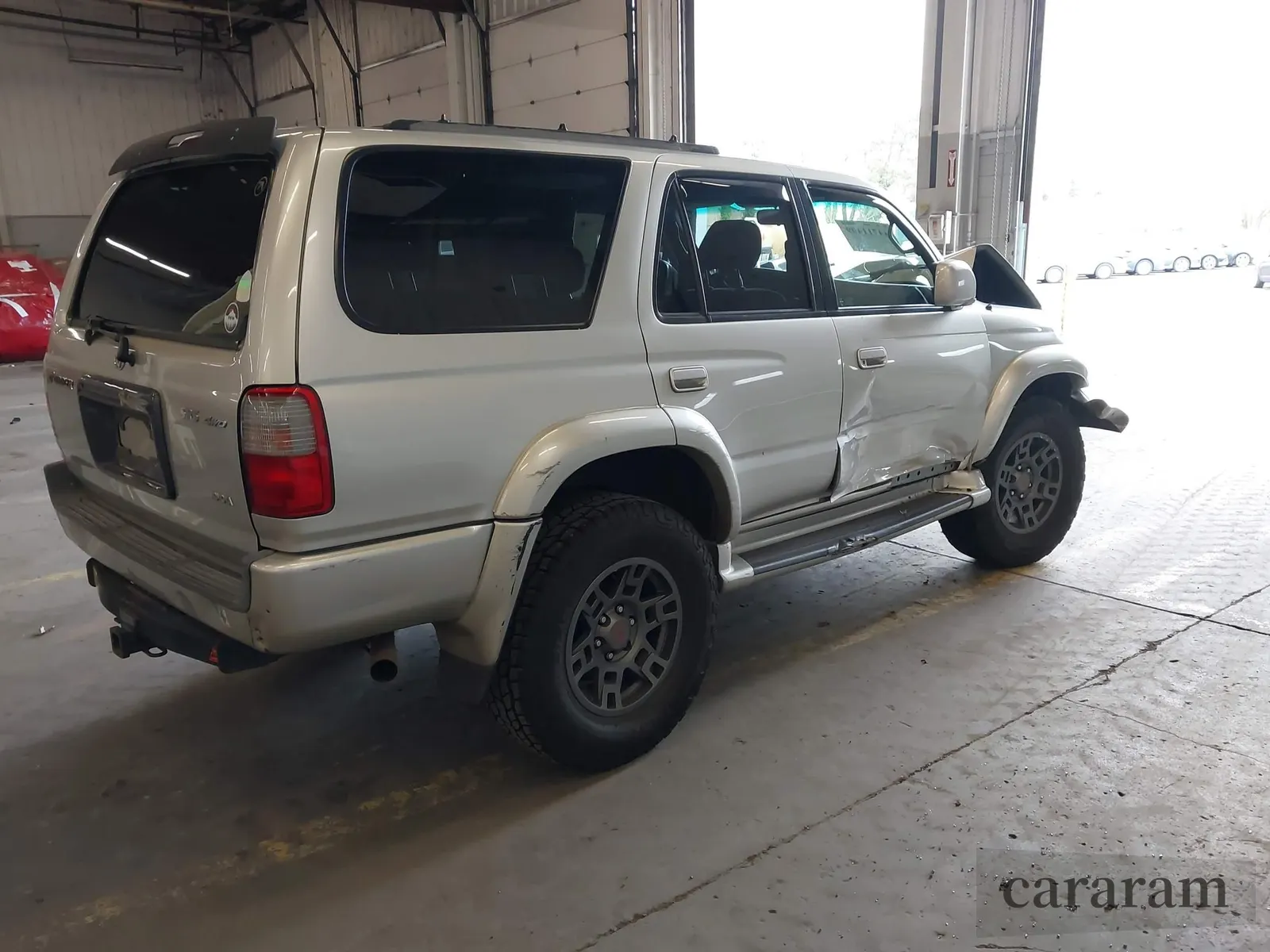 2000 Toyota 4Runner SR5