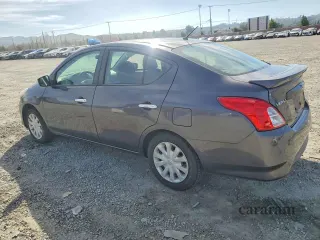 2015 Nissan Versa SV