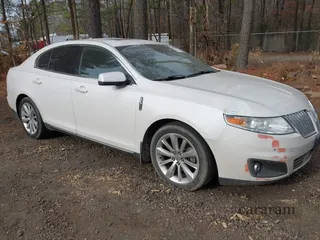 2011 Lincoln MKS
