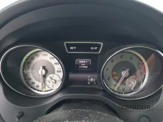 2015 Mercedes-Benz CLA 250