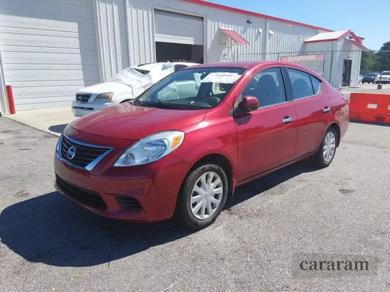 2014 Nissan Versa SV