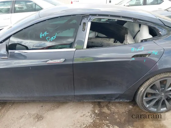2020 Tesla Model S Long Range