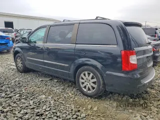 2013 Chrysler Town & Country Touring