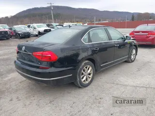 2016 Volkswagen Passat S