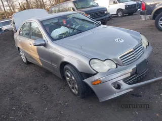 2005 Mercedes-Benz C 240