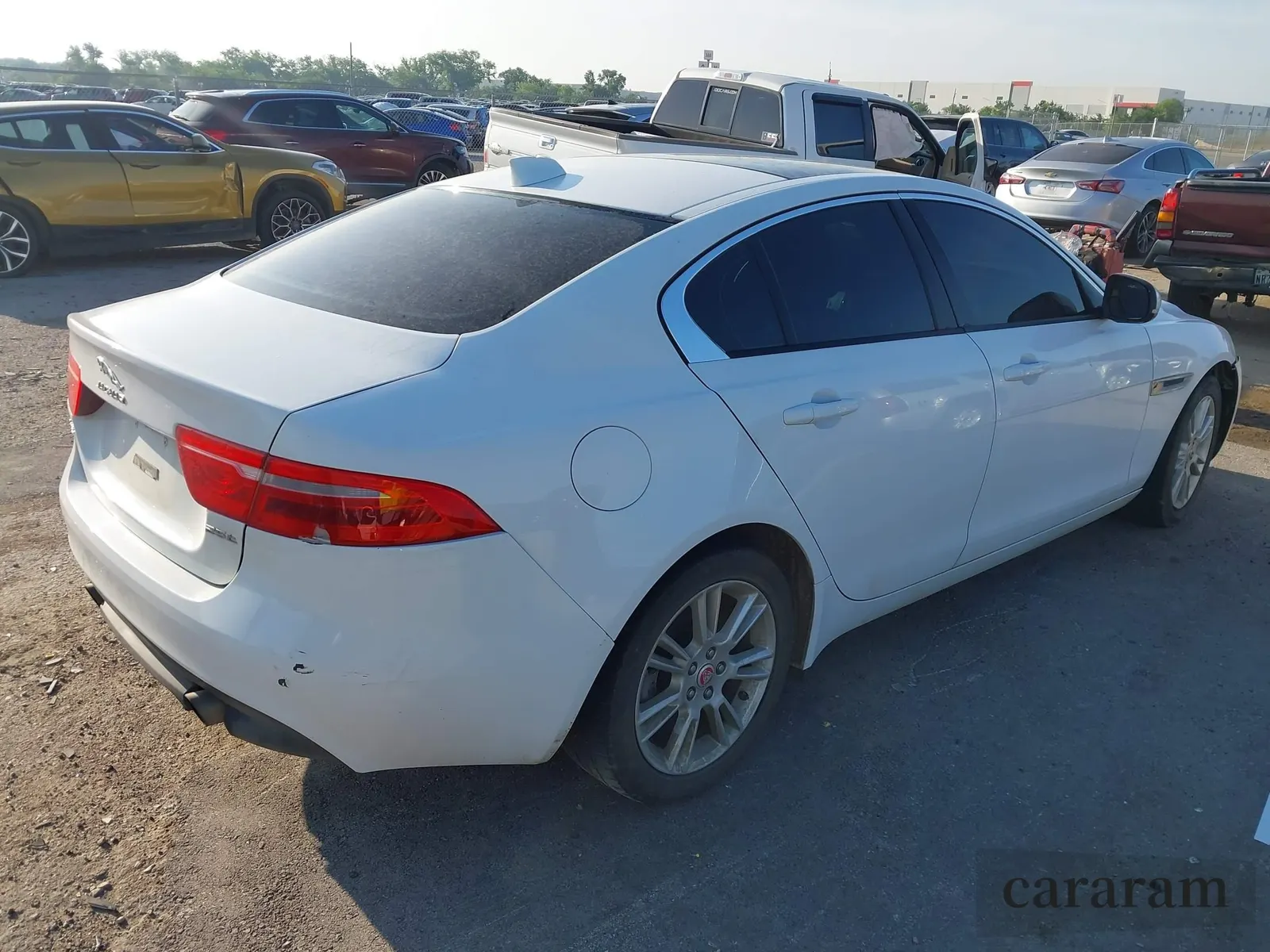 2017 Jaguar XE 25t Premium