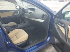 2012 Mazda 3 i Touring