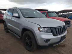 2013 Jeep Grand Cherokee Laredo Altitude