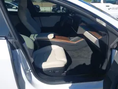 2022 Tesla Model S