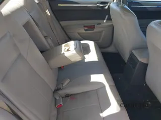 2005 Chrysler 300 Touring