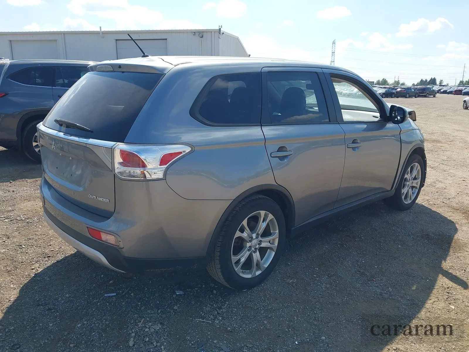 2015 Mitsubishi Outlander SE