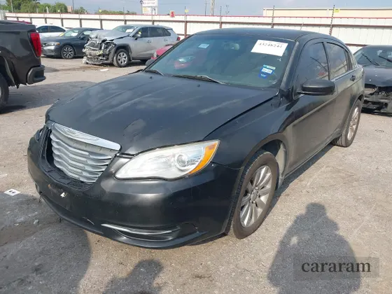 2014 Chrysler 200 Touring