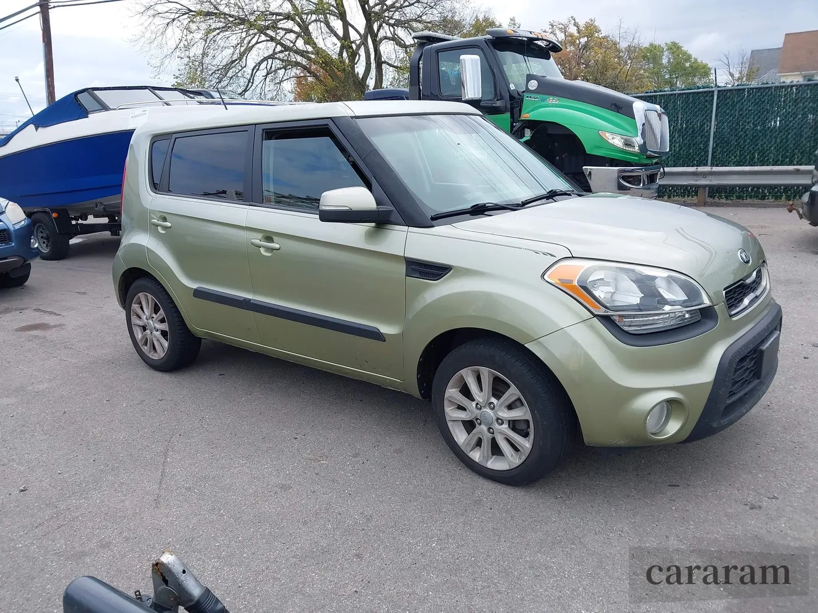 2013 Kia Soul +