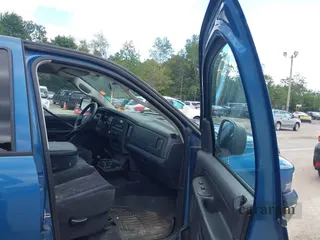 2005 Dodge 1500 SLT