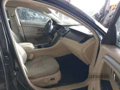 2014 Ford Taurus SE