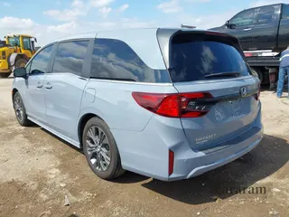 2025 Honda Odyssey Touring