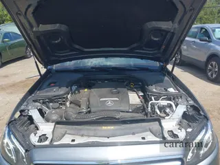 2019 Mercedes-Benz E 300