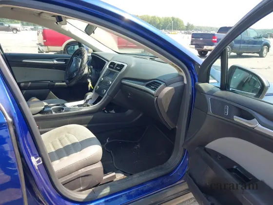 2013 Ford Fusion S