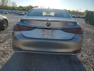 2019 Lexus ES 300h