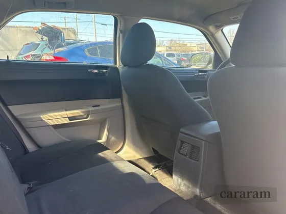 2005 Chrysler 300