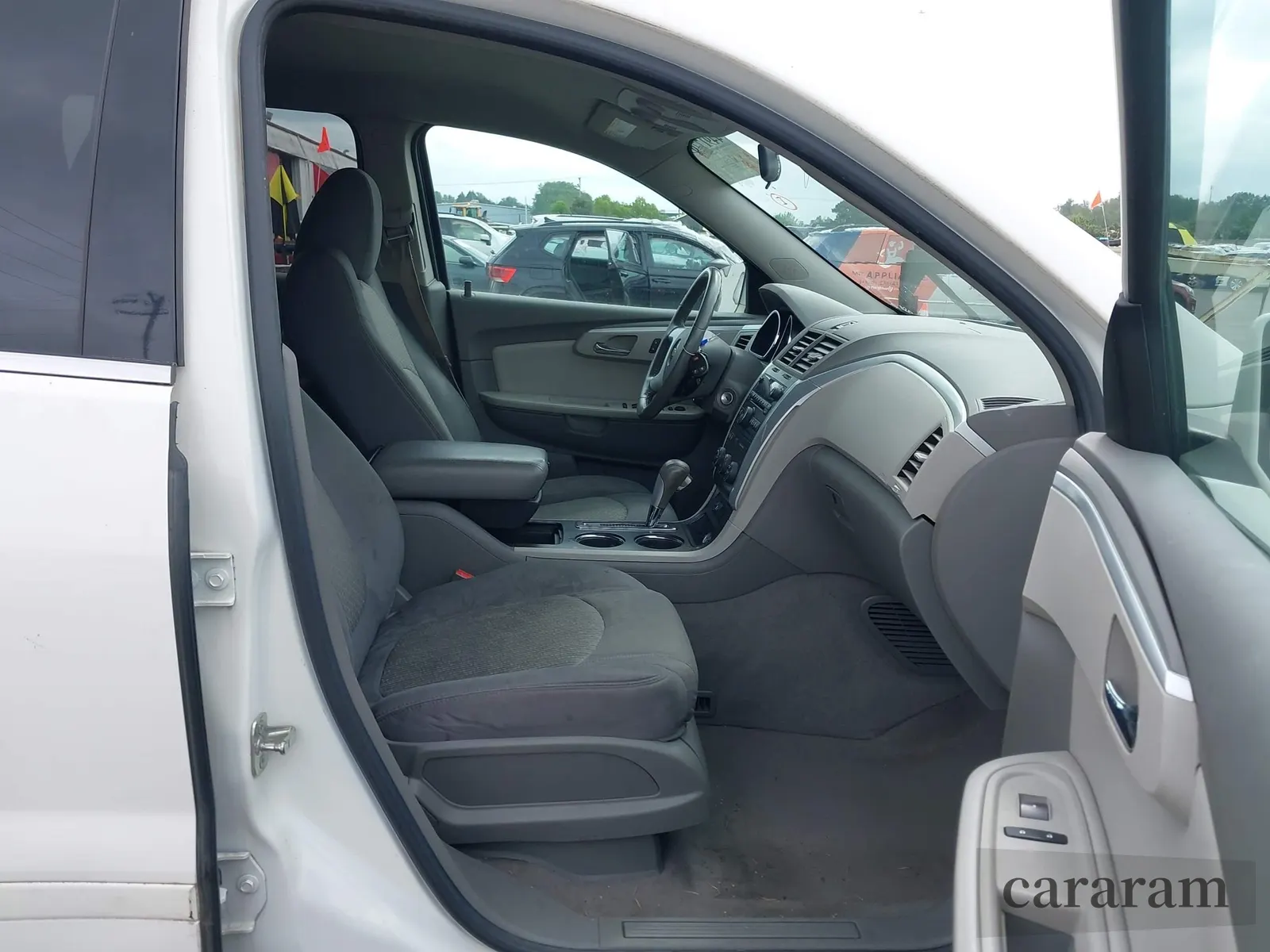 2011 Chevrolet Traverse 1LT