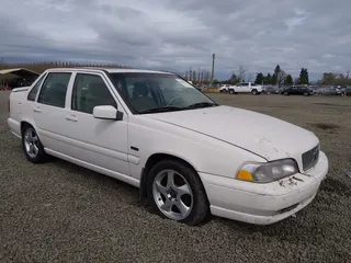 1998 Volvo S70 T5