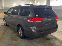 2013 Toyota Sienna LE