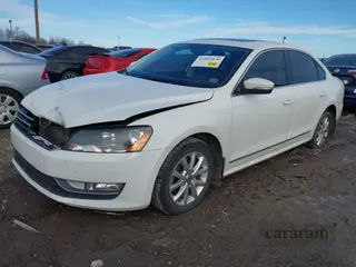 2013 Volkswagen Passat SEL Premium