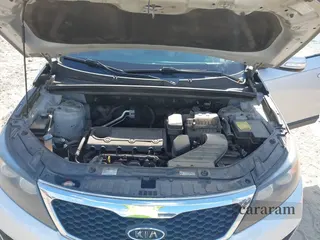 2011 Kia Sorento LX