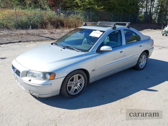 2005 Volvo S60